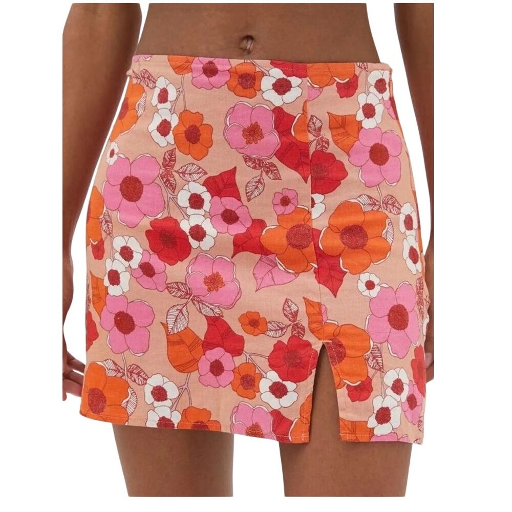 NWT Urban Outfitters Floral Split Hem Mini Skirt - Pink, Orange Red Size Small